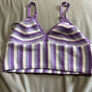 PURPLE & WHITE TOP